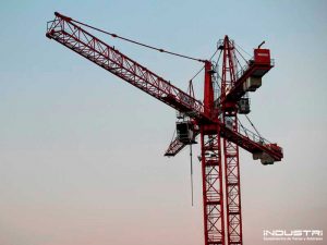 Blinds for construction cranes