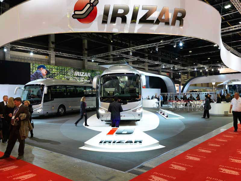 Presentación de autocares Irizar en una feria internacional