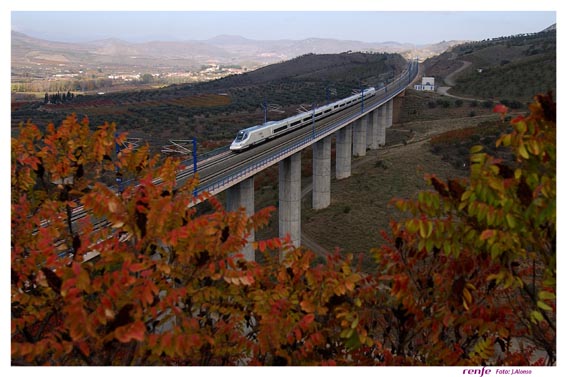 tren alta velocidad y avion